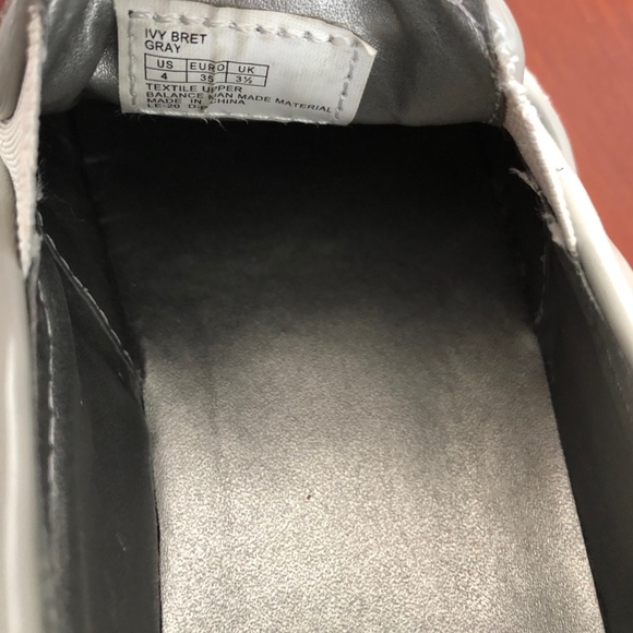 MICHAEL KORS sneakers size 4 - Picture 3 of 8